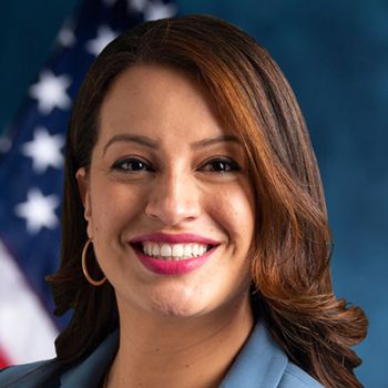 Catalina Cruz