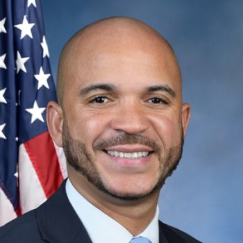Manny De Los Santos